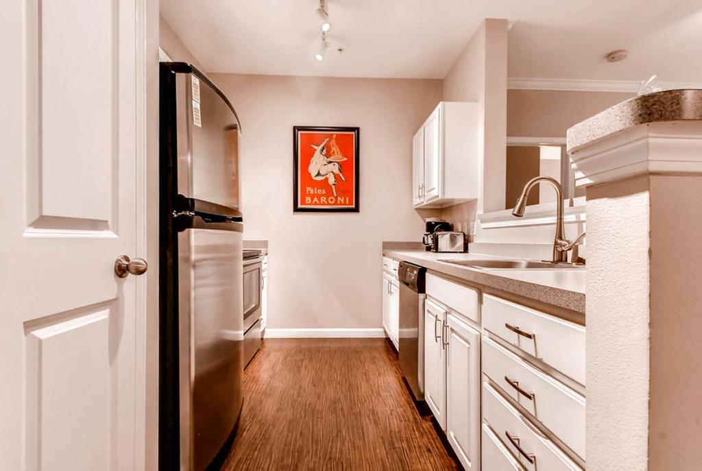 Bluebird Suites In Downtown Providence Esterno foto