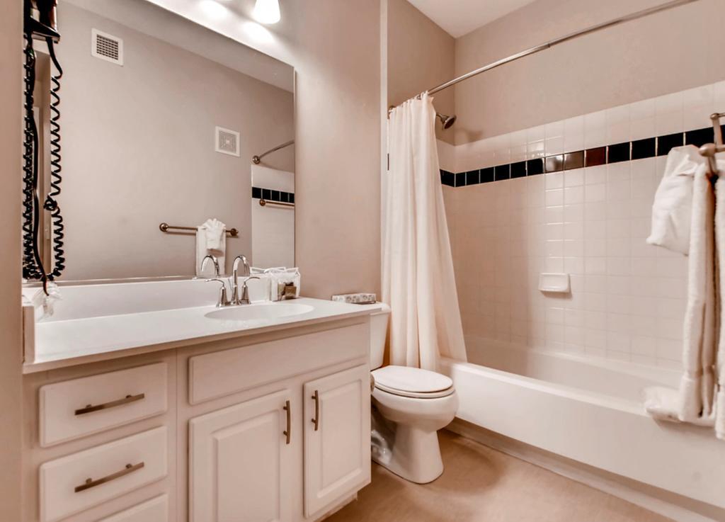 Bluebird Suites In Downtown Providence Esterno foto